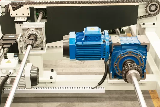 Otomatik Besleme Sistemli CNC Boru Lazer Kesim Makinesi