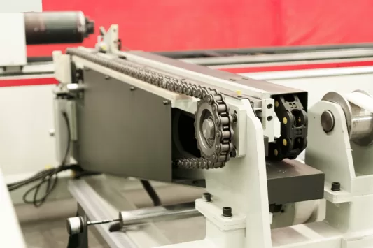 Otomatik Besleme Sistemli CNC Boru Lazer Kesim Makinesi