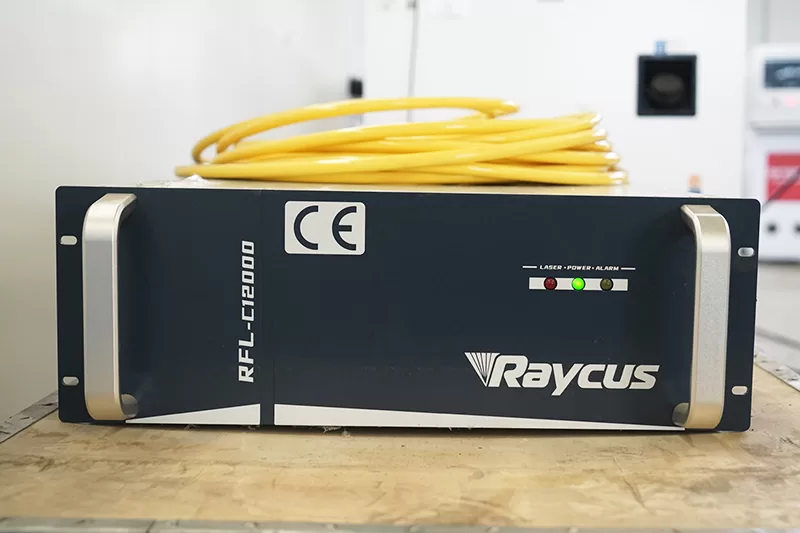 12 kW yuksek guclu lazer kesim makinesi