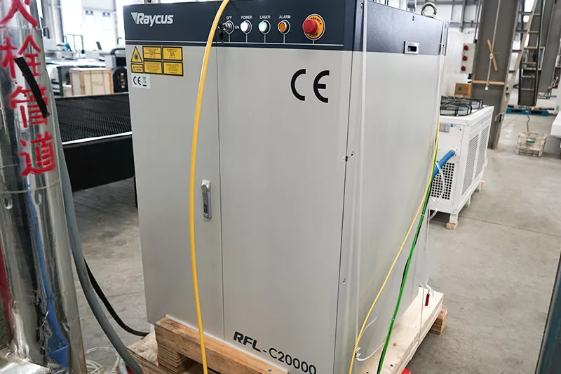 2560SP yuksek hassasiyetli metal lazer kesim makinesi