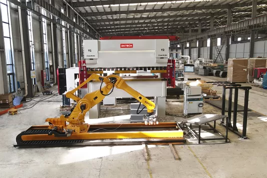 Elektrohidrolik servo CNC sac bukme makinesi