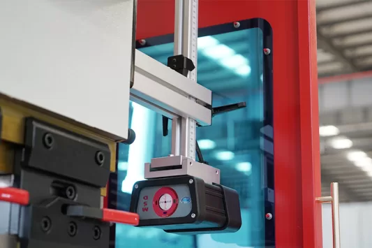 robotik press bukme makinesi