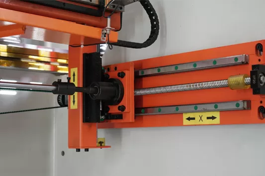 robotik press bukme makinesi